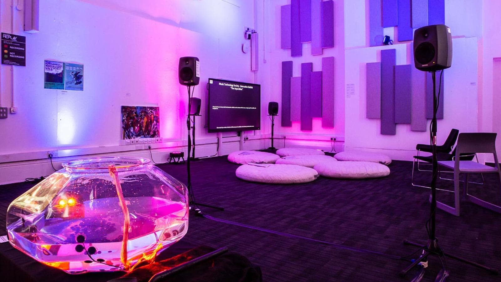 Full-Scale Music Promotion Company for Artists Who Dream Big