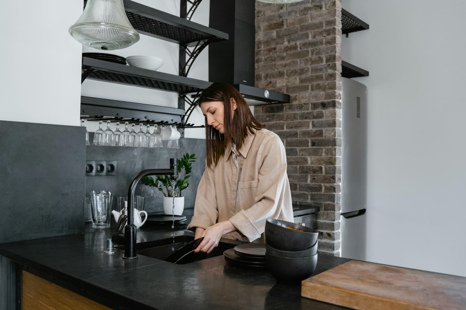 Get 100 Percent Hygiene with Kitchen Deep Cleaning Dubai
