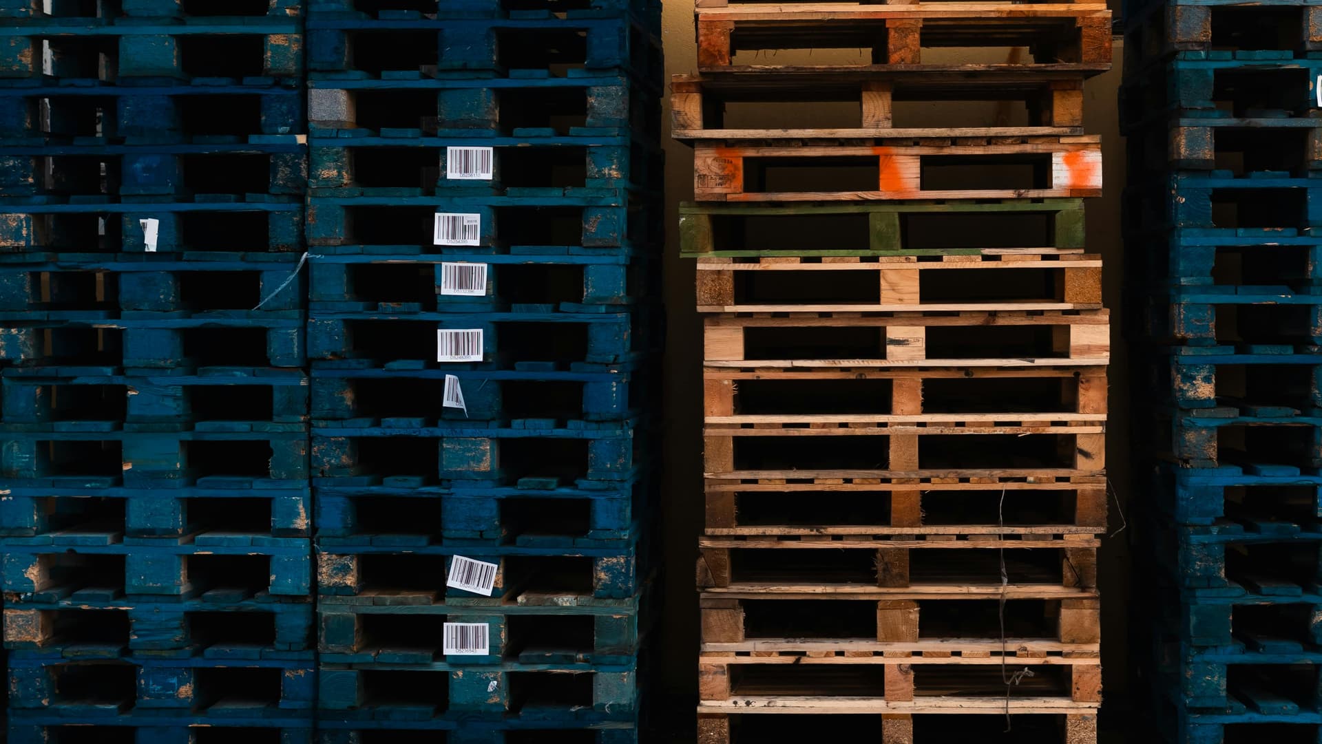 Premium Pallets for Efficient Logistics Solutions