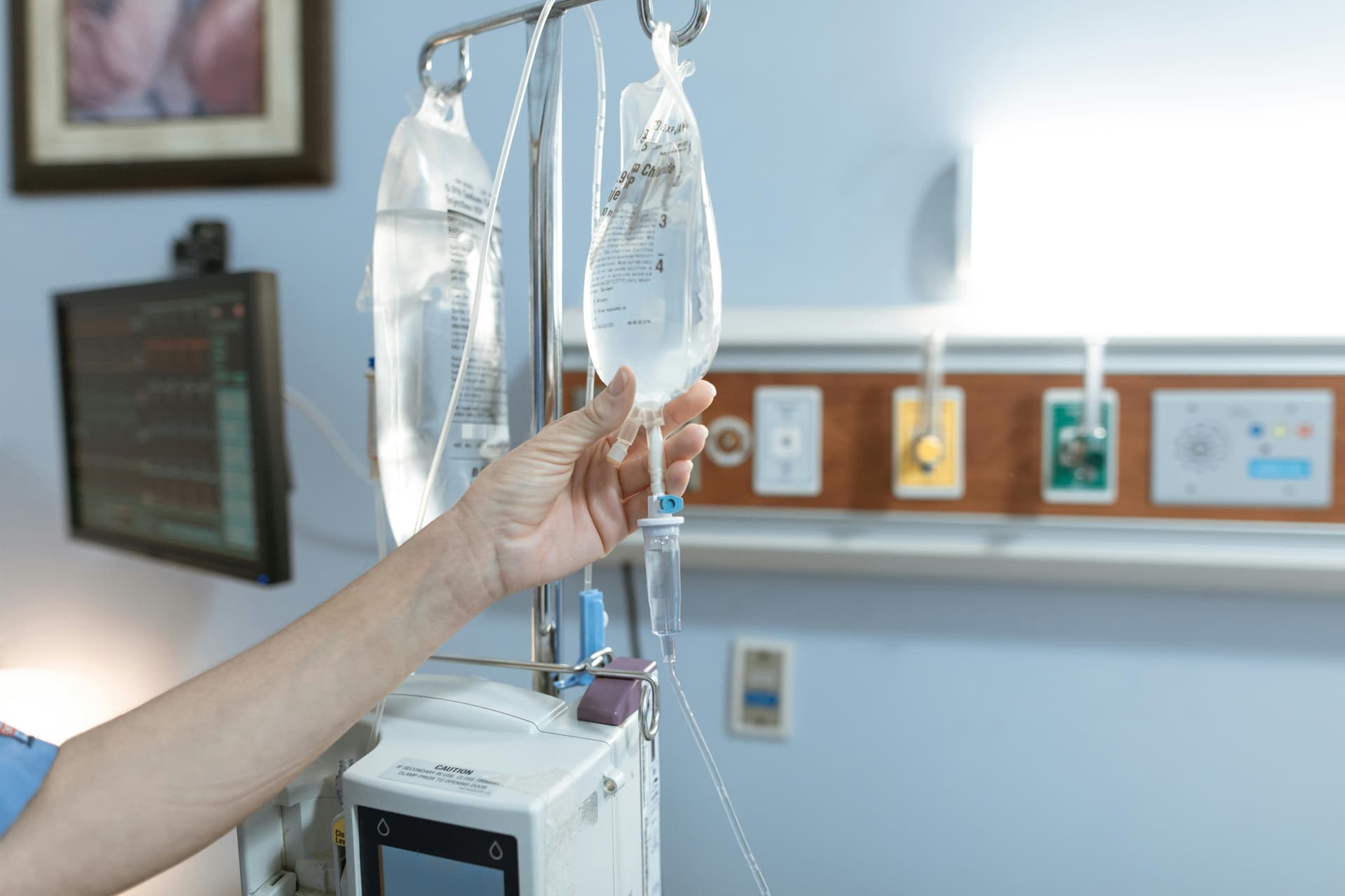 Glow from Within: Skin-Loving IV Vitamin Injections for a Refreshed Look