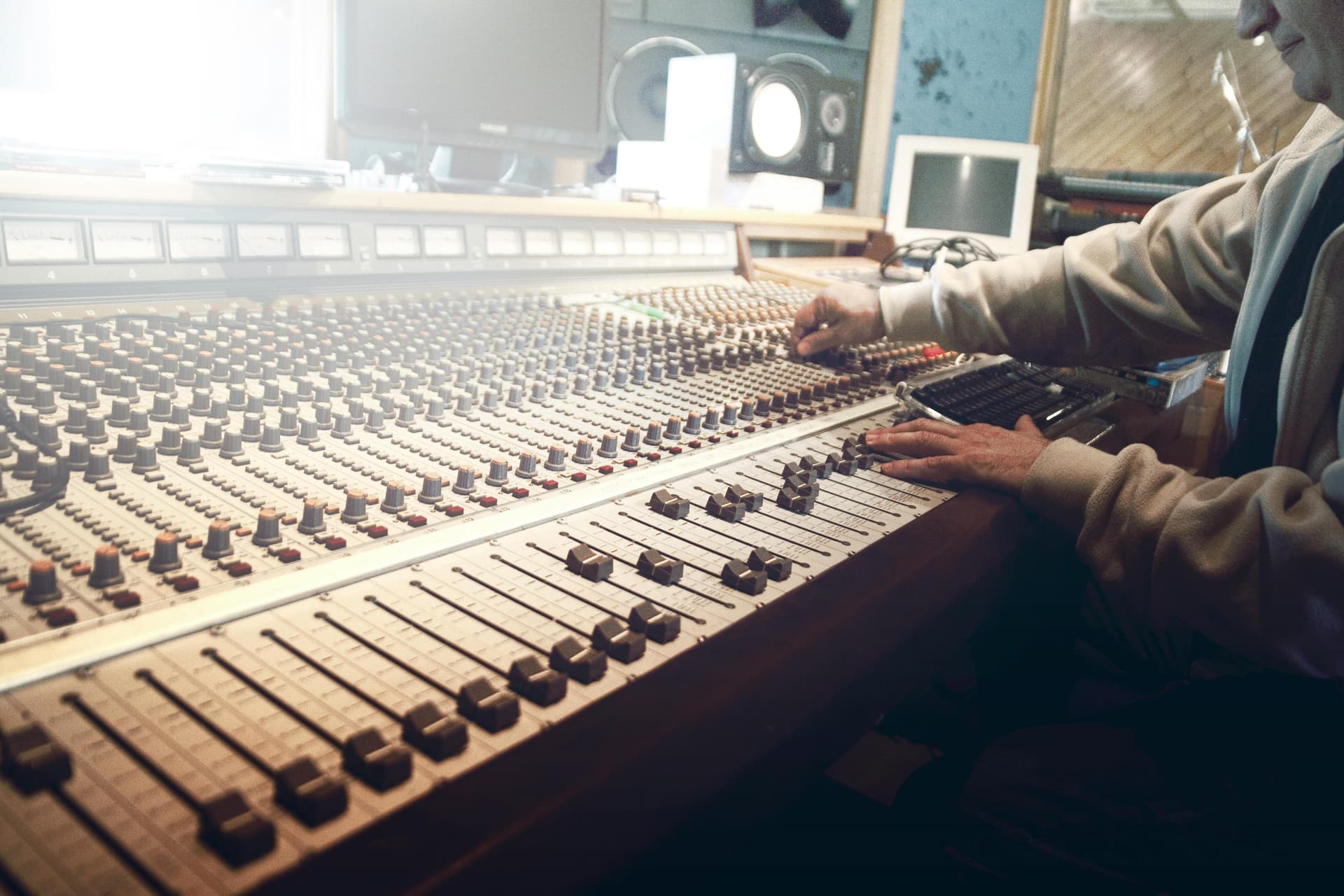 Lost Boy Entertainment: Music Promotion Company Backed by Case Studies & Reviews