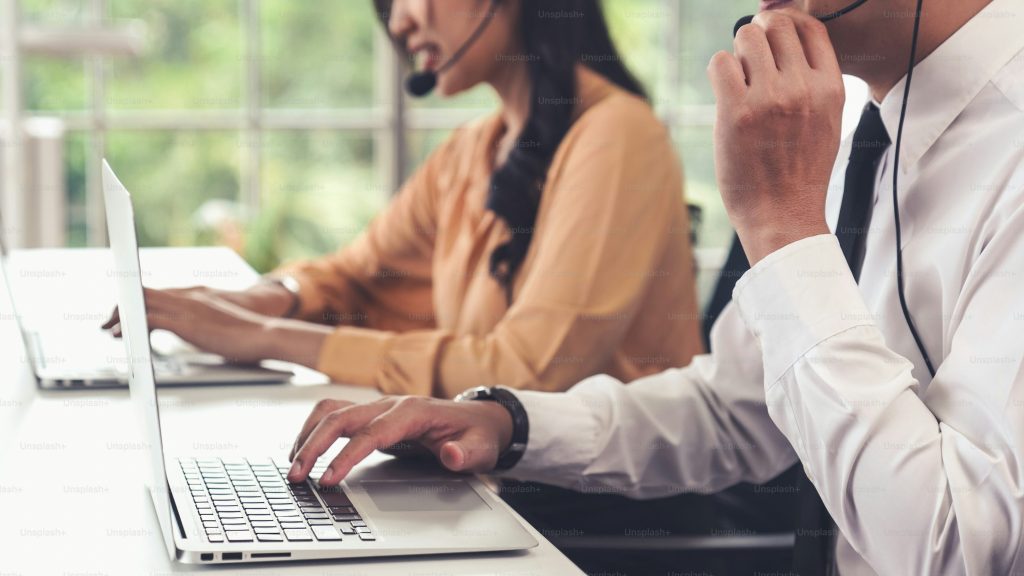 premium_photo-1661763787914-b8ee28a5e50e